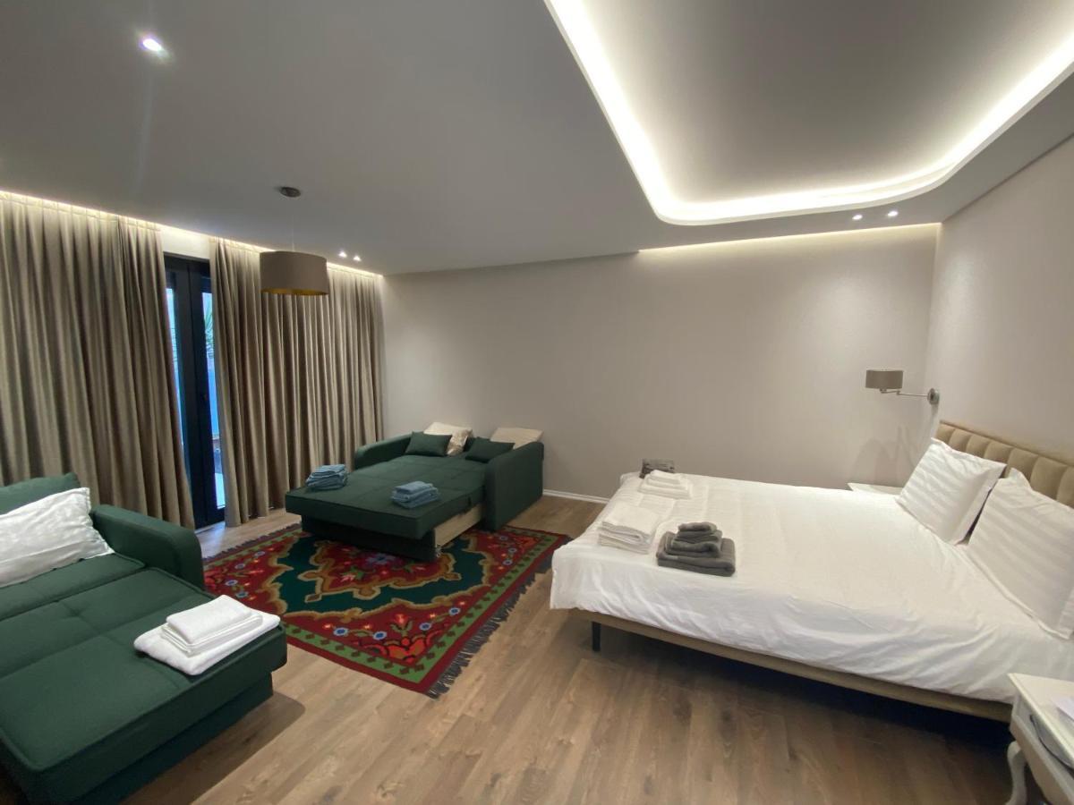 Vila-amo, Suites&rooms In Center Tirana